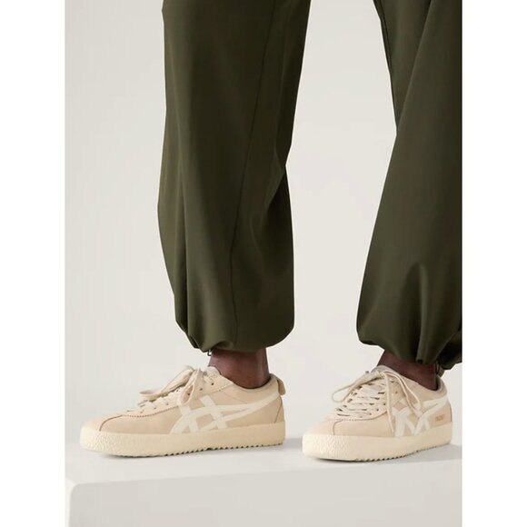 New Athleta 6 Brooklyn Utility Jumpsuit Aspen Olive Green Size 6 - Picture 5 of 6